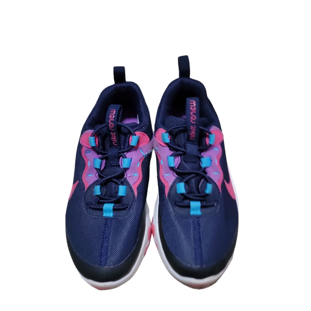 Nike Renew